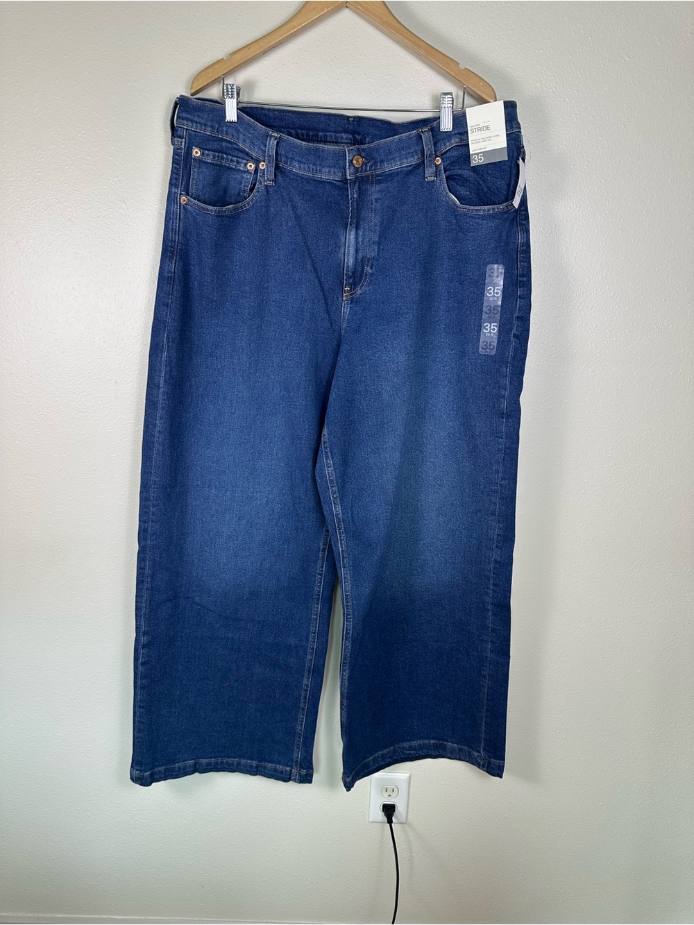 NWT GAP Women 35/20R High Rise Stride Relaxed Wide Leg Dark Wash Denim Jeans